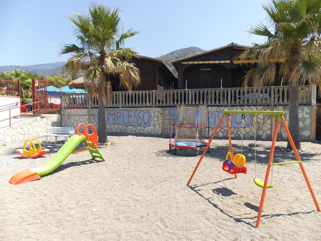Villaggio La Bussola Paola Eksteriør bilde